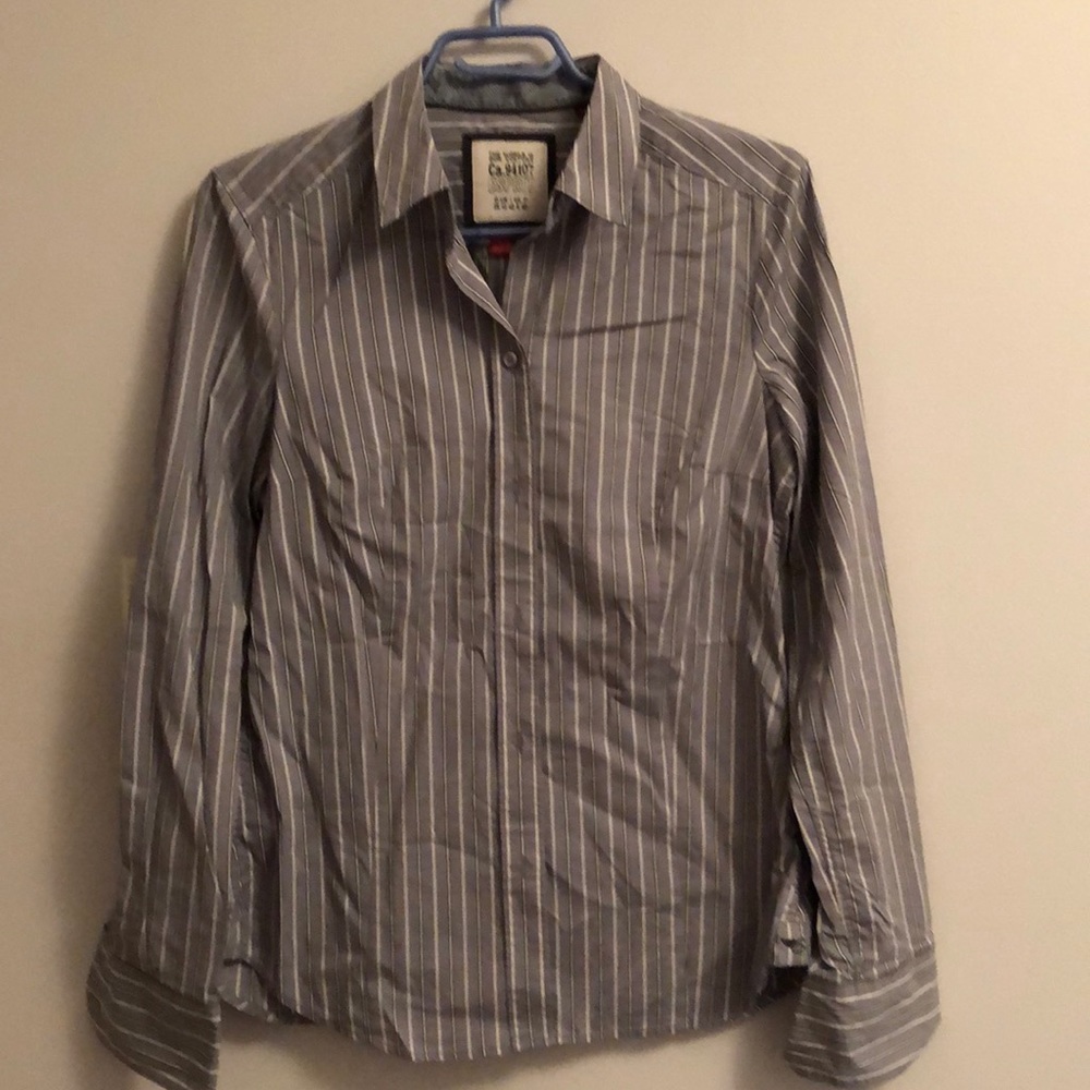 Used long sleeves blouse